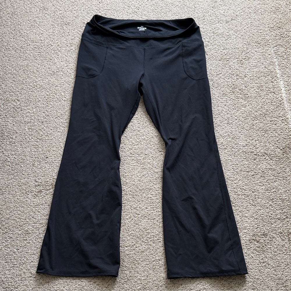 Black Flared under Armour leggings